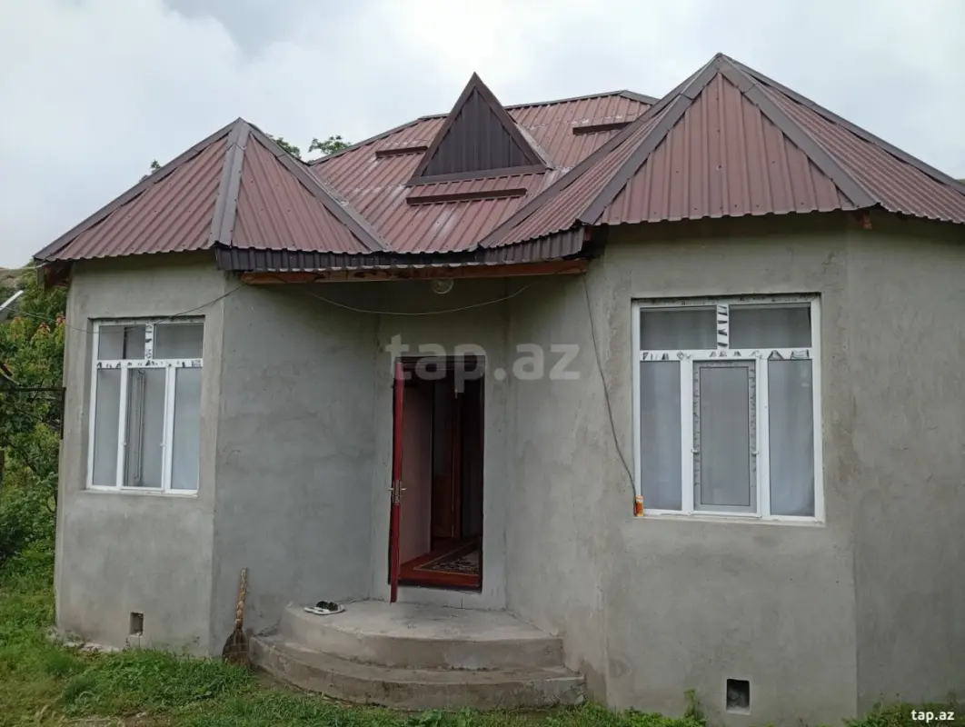 Kirayə verilir 2 otaqlı həyət evi 100 m²