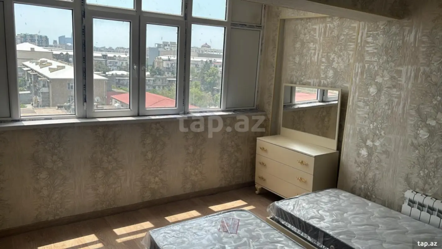 Kirayə verilir 2 otaqlı mənzil 45 m²