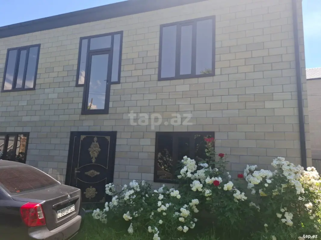Satılır 7 otaqlı həyət evi 110 m²