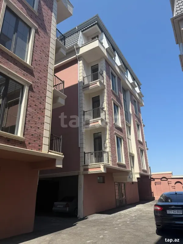 Satılır 2 otaqlı yeni tikili 50 m²