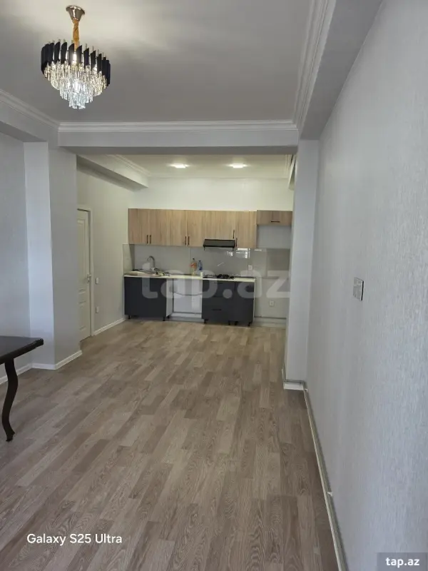 Kirayə verilir 2 otaqlı yeni tikili 68 m²