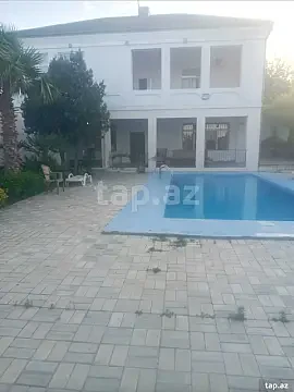 Kirayə verilir 8 otaqlı həyət evi 300 m² — Bakı, Sabunçu 8 otaq 300.00 m²