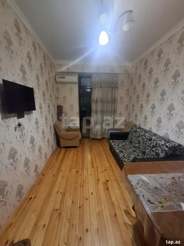 Kirayə verilir 2 otaqlı yeni tikili 50 m²