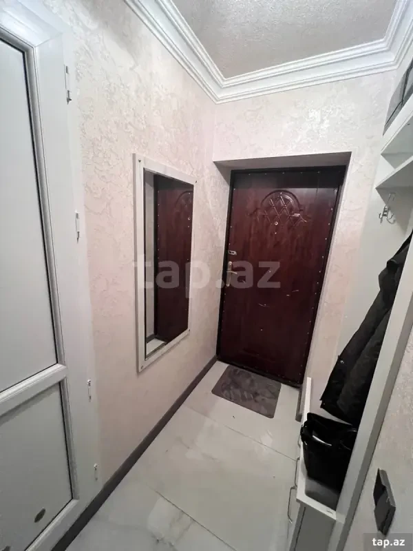 Satılır 3 otaqlı mənzil 64 m²