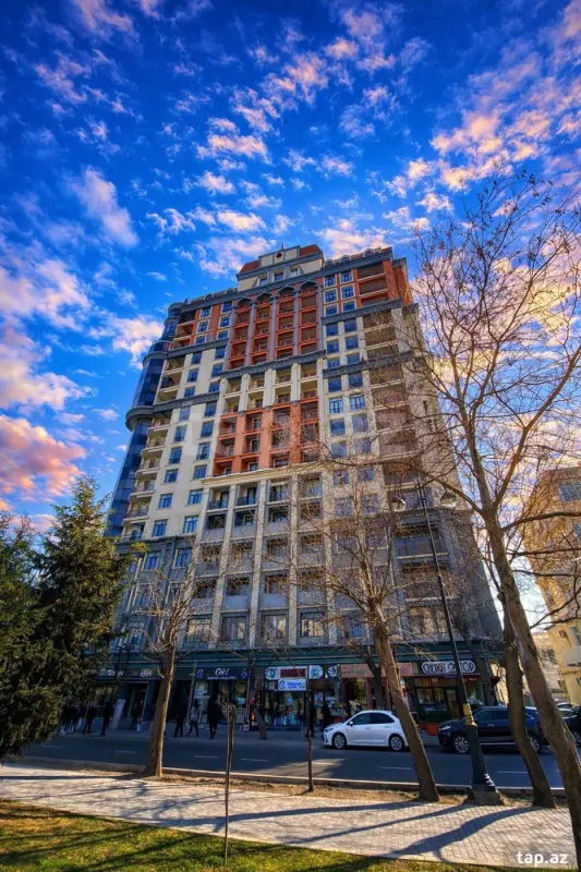 Satılır 4 otaqlı yeni tikili 154 m²