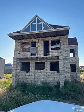 Satılır 5 otaqlı həyət evi 200 m² — Bakı 5 otaq 200.00 m²