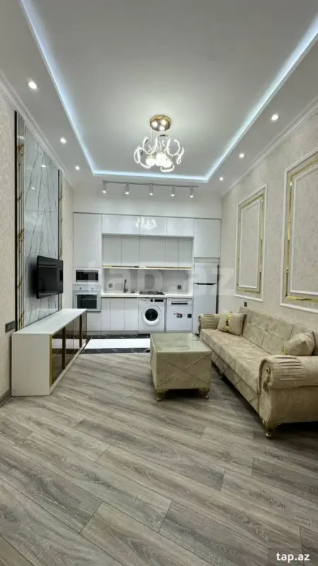 Satılır 3 otaqlı yeni tikili 62 m²