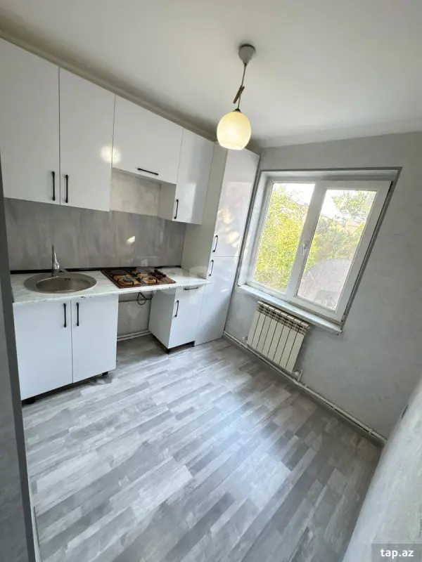 Satılır 2 otaqlı mənzil 48 m²