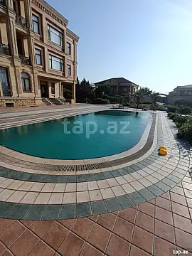 Kirayə verilir 11 otaqlı həyət evi 1220 m² — Bakı, Novxanı 11 otaq 1220.00 m²