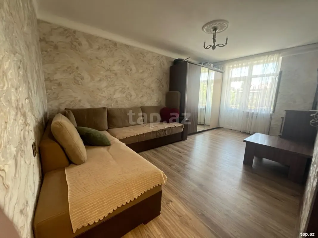 Satılır 1 otaqlı mənzil 30 m²