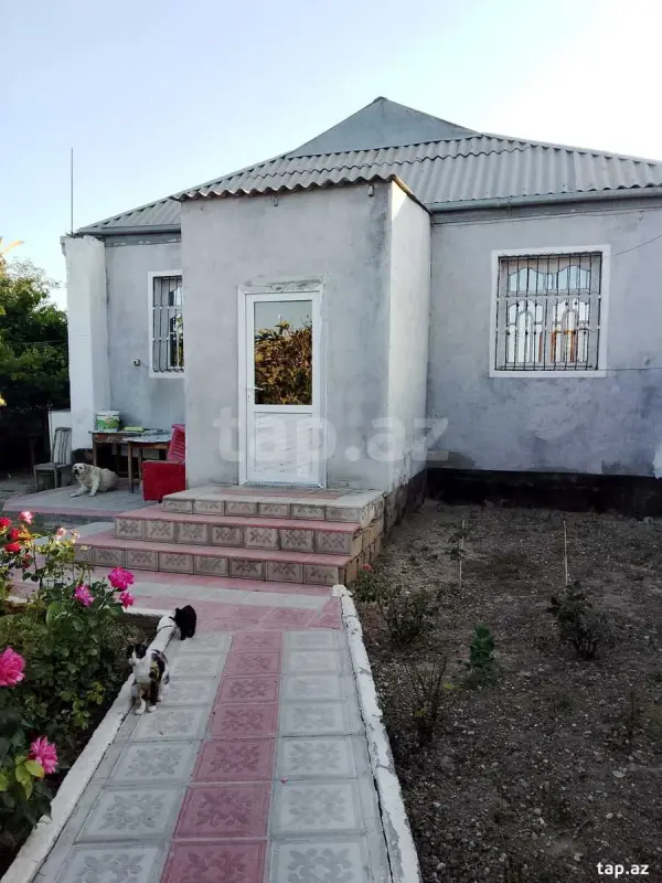 Satılır 3 otaqlı həyət evi 80 m²