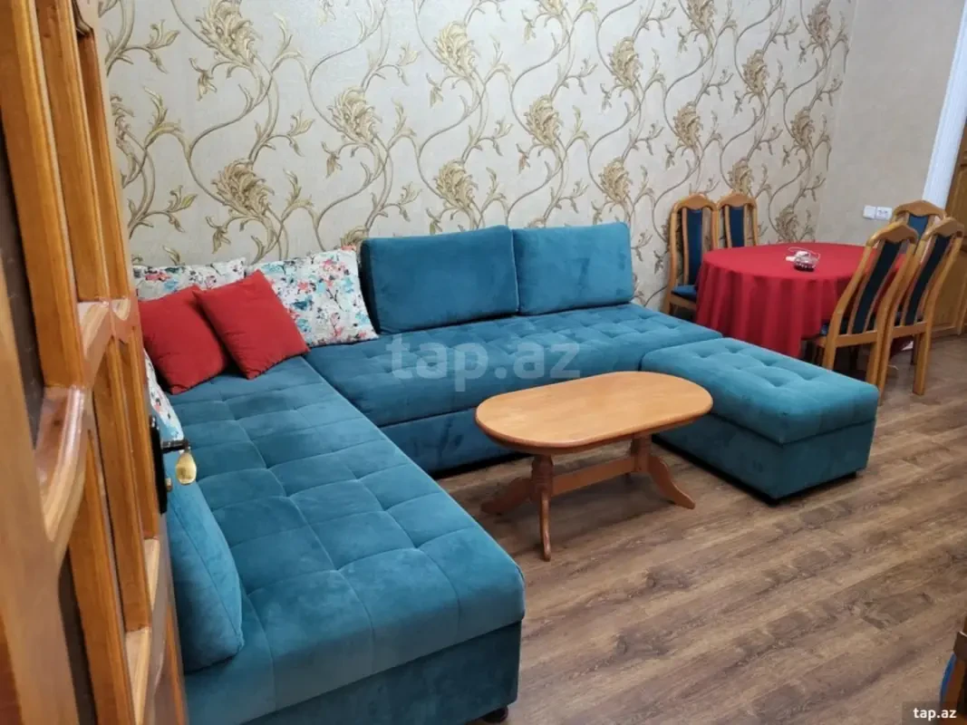 Kirayə verilir 2 otaqlı mənzil 55 m²