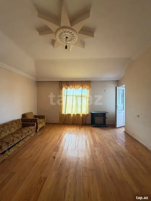 Satılır 3 otaqlı yeni tikili 90 m²