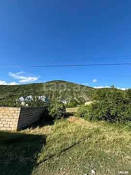 Satılır torpaq sahəsi — Şəki