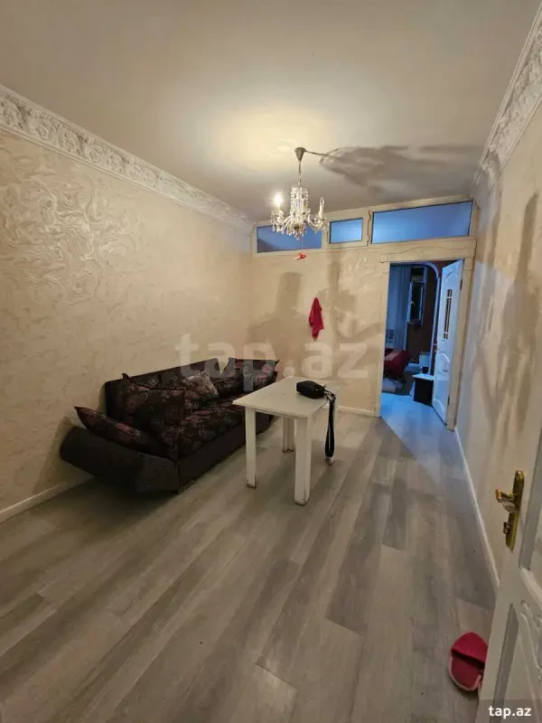 Satılır 2 otaqlı mənzil 48 m²