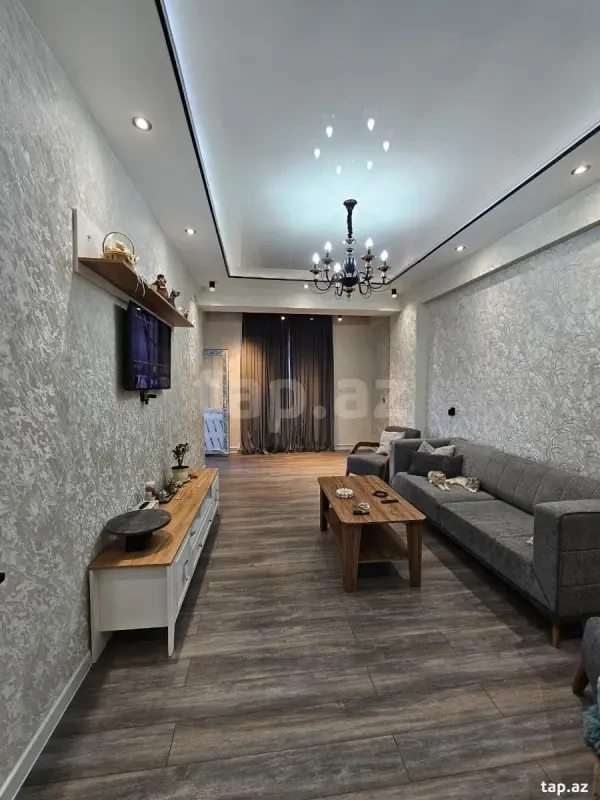 Satılır 2 otaqlı yeni tikili 60 m²