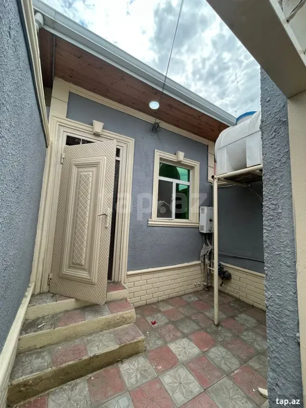 Satılır 1 otaqlı həyət evi 40 m²