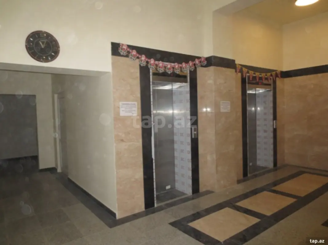 Satılır 5 otaqlı yeni tikili 155 m²