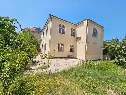 Satılır 8 otaqlı həyət evi 250 m² — Sumqayıt 8 otaq 250.00 m²