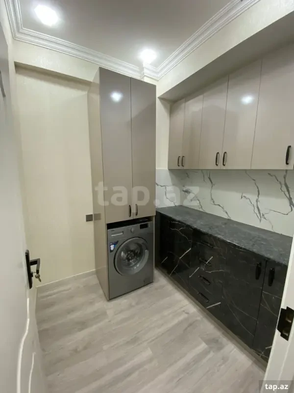Kirayə verilir 2 otaqlı yeni tikili 43 m²
