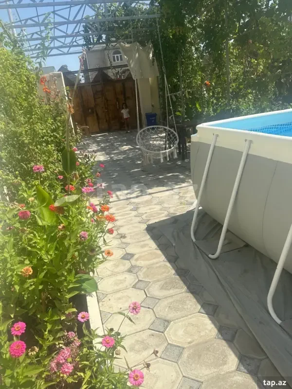 Satılır 3 otaqlı həyət evi 100 m²