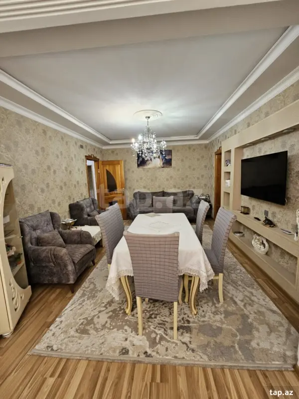 Satılır 4 otaqlı mənzil 95 m²