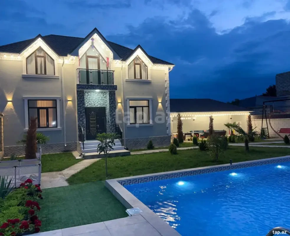 Kirayə verilir 4 otaqlı həyət evi 200 m²