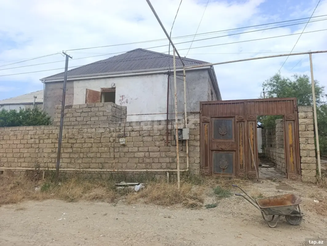 Satılır 3 otaqlı həyət evi 85 m²