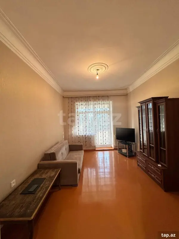 Kirayə verilir 2 otaqlı mənzil 50 m²