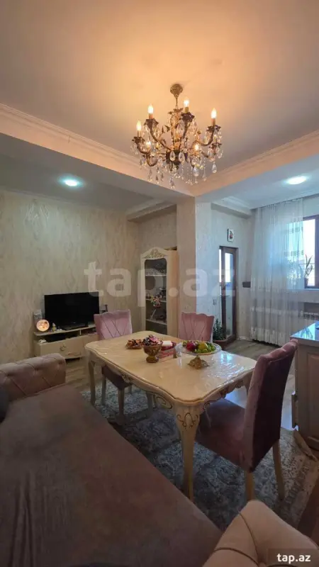 Satılır 3 otaqlı yeni tikili 75 m²
