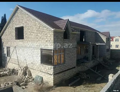 Satılır 8 otaqlı həyət evi 200 m² — Bakı 8 otaq 200.00 m²