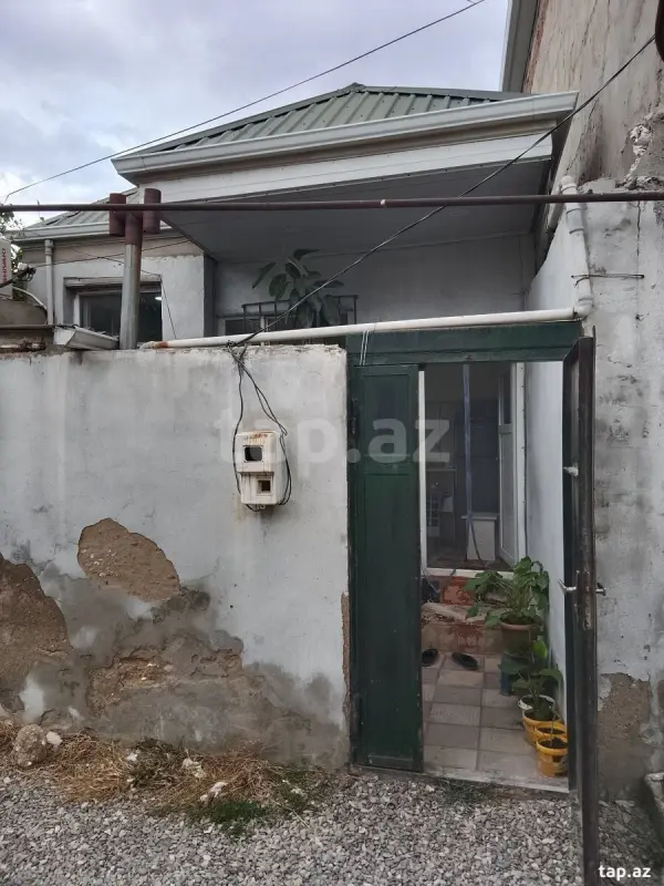 Satılır 2 otaqlı həyət evi 60 m²