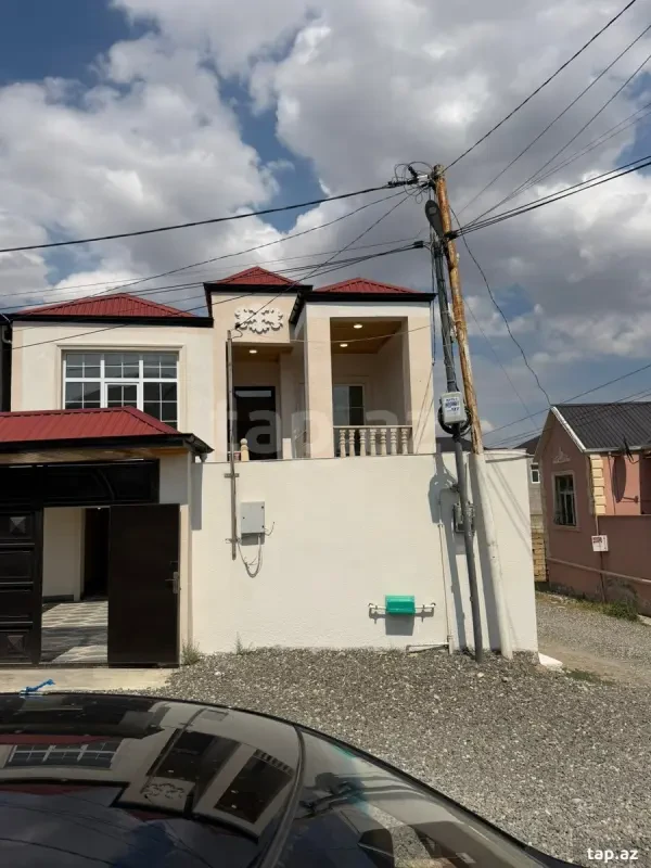 Satılır 3 otaqlı həyət evi 120 m²