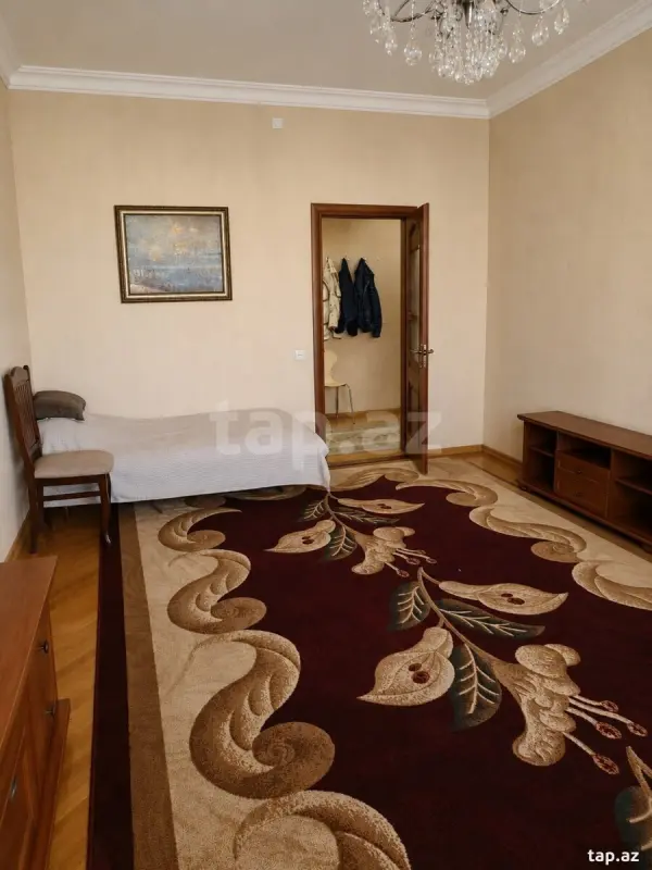 Satılır 2 otaqlı yeni tikili 100 m²