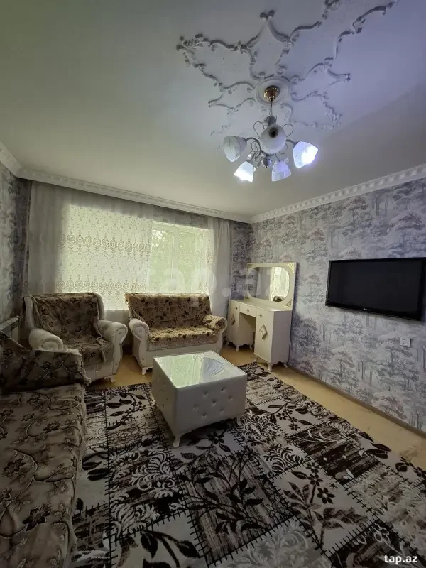 Kirayə verilir 2 otaqlı mənzil 55 m²