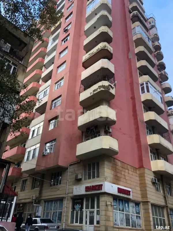 Satılır 3 otaqlı yeni tikili 122 m²