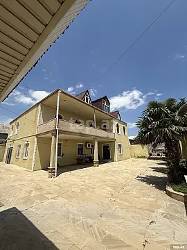 Satılır 7 otaqlı həyət evi 600 m² — Bakı 7 otaq 600.00 m²