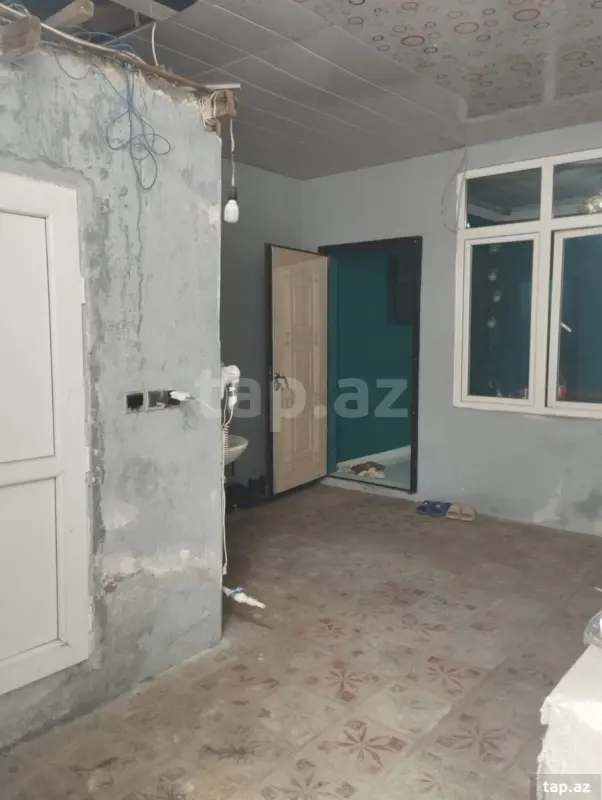 Satılır 2 otaqlı həyət evi 63 m²
