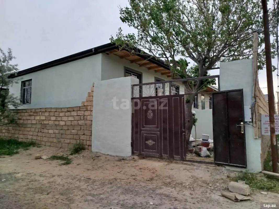 Satılır 3 otaqlı həyət evi 150 m²