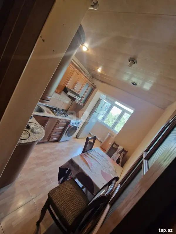 Kirayə verilir 2 otaqlı mənzil 45 m²