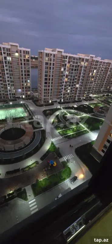 Satılır 3 otaqlı yeni tikili 73 m²