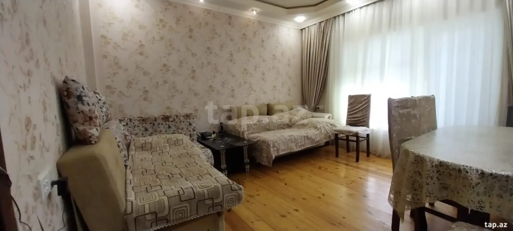 Kirayə verilir 2 otaqlı yeni tikili 65 m²