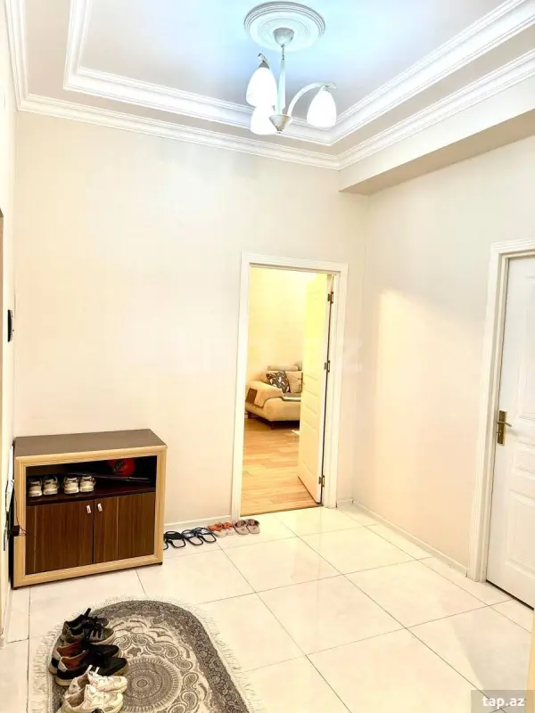 Satılır 3 otaqlı yeni tikili 103 m²