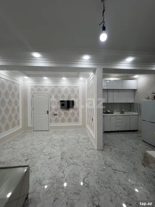 Satılır 3 otaqlı yeni tikili 107 m²