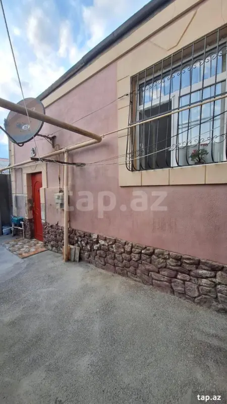 Satılır 3 otaqlı həyət evi 70 m²