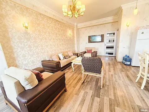 Kirayə verilir 2 otaqlı yeni tikili 90 m² — Bakı 2 otaq 90.00 m²