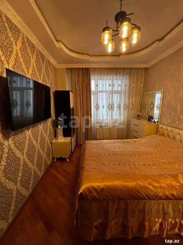 Satılır 3 otaqlı yeni tikili 70 m²