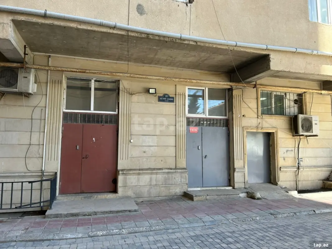 Satılır 2 otaqlı yeni tikili 76 m²