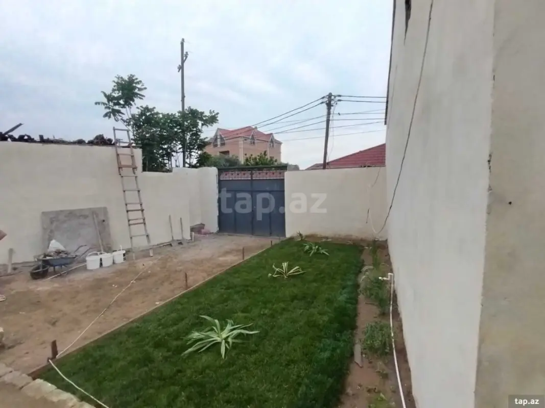 Satılır 3 otaqlı həyət evi 70 m²
