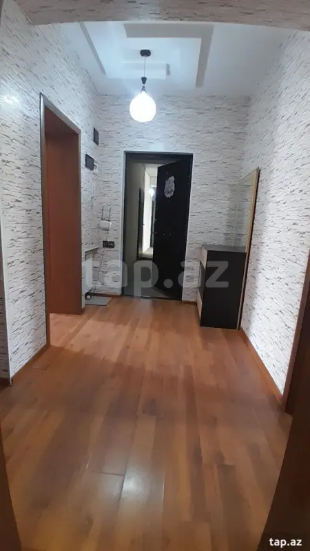 Kirayə verilir 3 otaqlı yeni tikili 85 m²